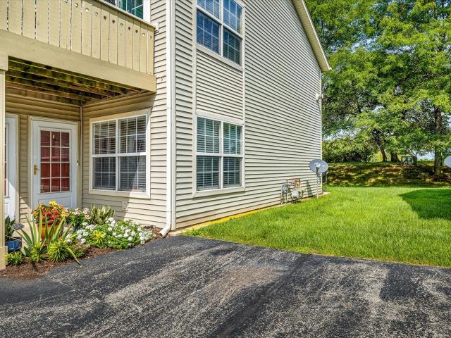 7944 royal oaks road # 0
