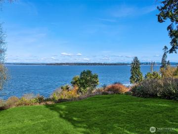 7946 Grand Ave NE, Bainbridge Island, WA 98110 | MLS #2494