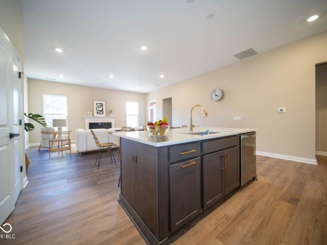 7942 Beaumont Green Place