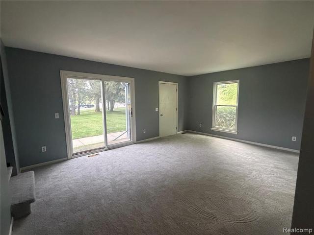 7943 Pontiac Lake Road