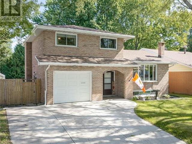 794 Auger Avenue, Sudbury, ON, P3A 4T2 house for sale | Listing ID 2130 | Royal LePage