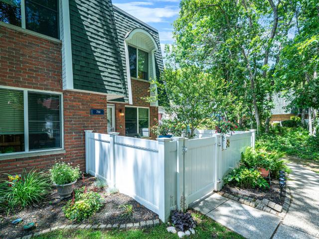 794 Blue Ridge Drive
