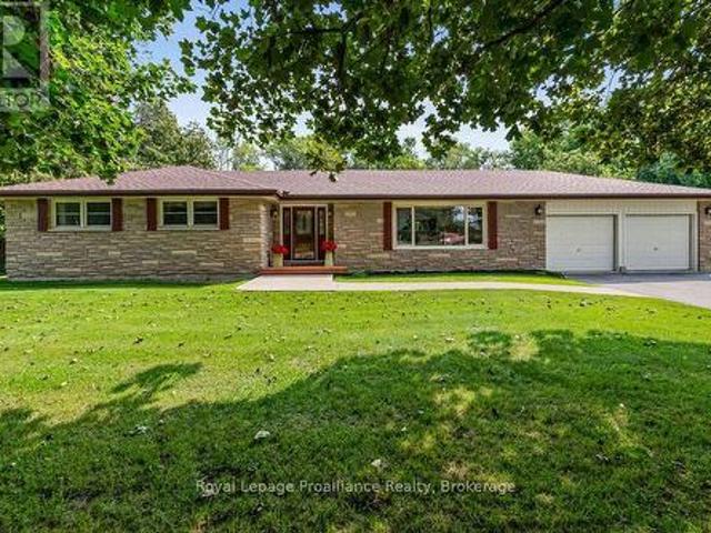 794 Foxboro Stirling Road, Quinte West Sidney Ward, ON, K0K 2B0 house for sale | Listing ID X13675 | Royal LePage