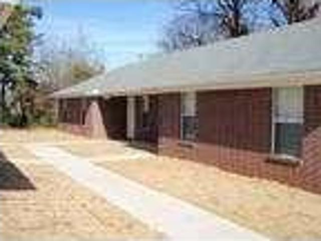 $795 / 3br 3 bed 2 bath Duplex Texarkana, AR 3br bedroom