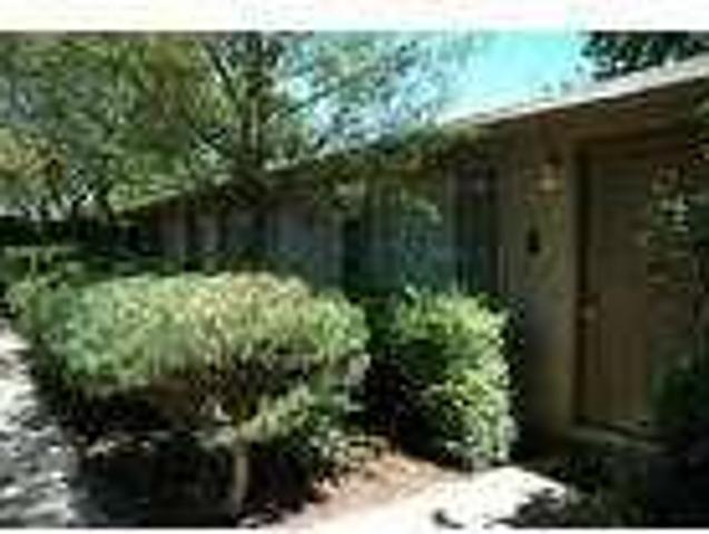 $795 / 2br Only a few apartments left!