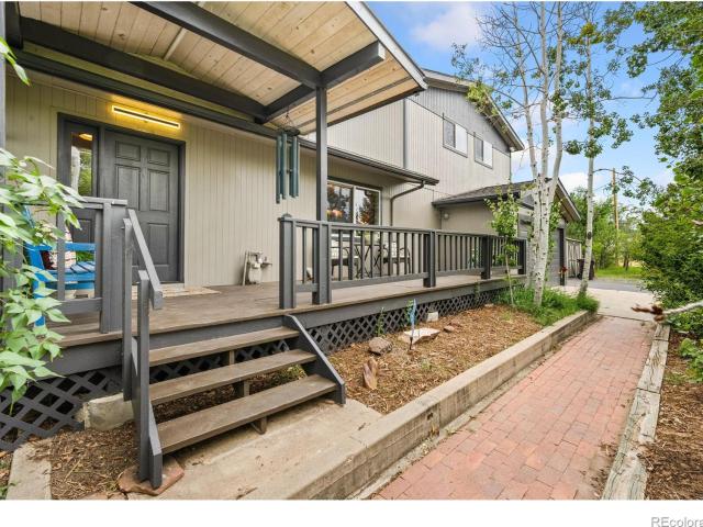 795 Fox Hill Court