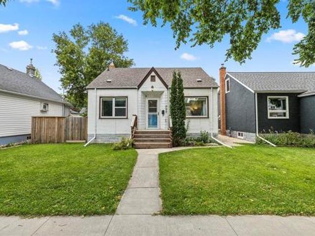 795 Lorette Avenue, Winnipeg, MB, R3M 1T9 house for sale | Listing ID 202600 | Royal LePage
