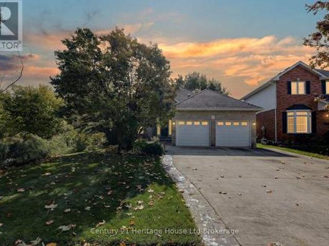 796 Springbank Avenue N, Woodstock North, ON, N4T 1T5 house for sale | Listing ID X13882 | Royal LePage