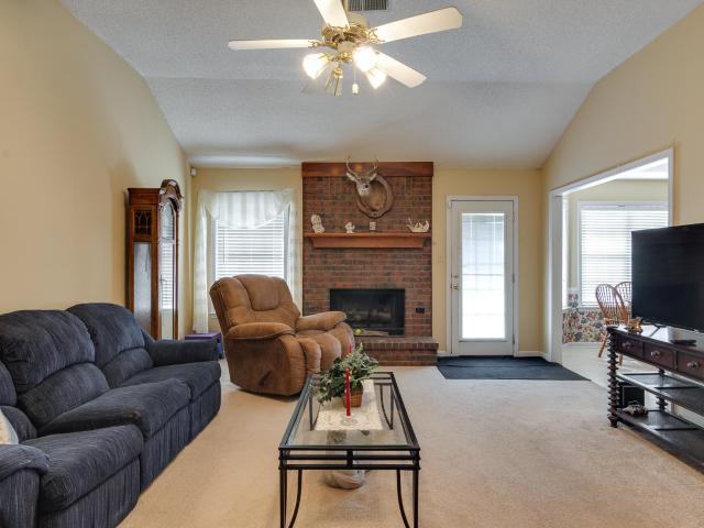 796 radiance dr
