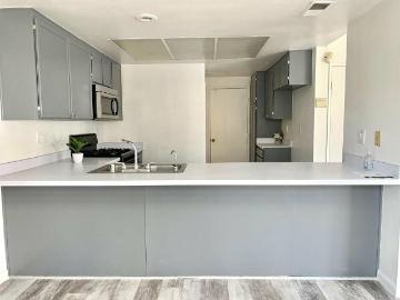 7976 Tinaja Lane, San Diego, US, CA