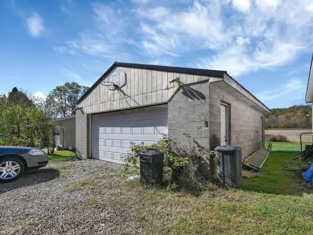 7979 Old River Road