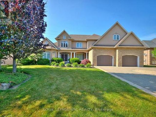 7995 Cathedral Drive, Niagara Falls Mt. Carmel, ON, L2H 2Z2 Luxury House for sale | Listing ID X13561 | Royal LePage Carriage Trade Luxury Properties
