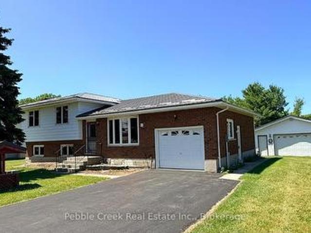 79927 Orchard Line, Central Huron Goderich, ON, N7A 3X8 house for sale | Listing ID X13413 | Royal LePage