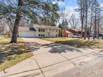7993 Greenwood Drive