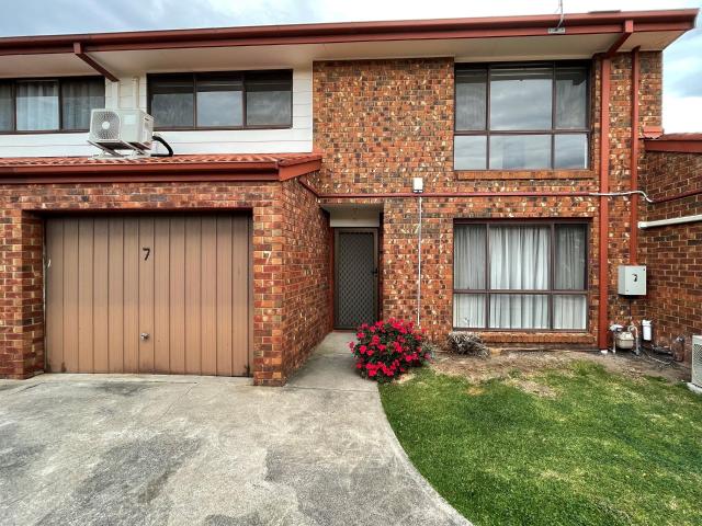 7/99 101 Mickleham Road, Tullamarine