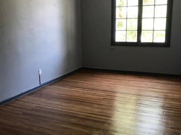 $ 799.999 Departamento en Arriendo en Santiago 4 dormitorios 1 baño / Corredores Premium Chile SpA