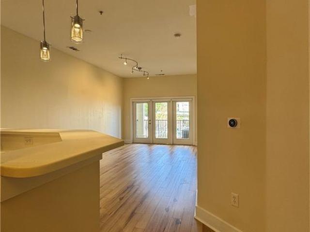 799 Hammond Drive 113