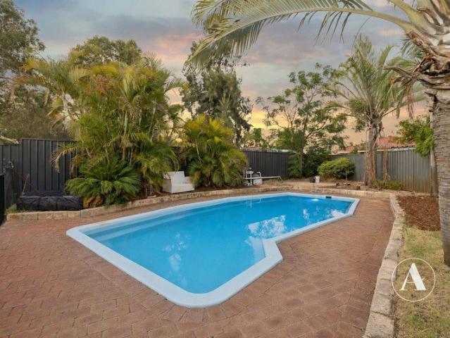 799m2 LOT RENOVATED 4 BED + 1 BATH + POOL