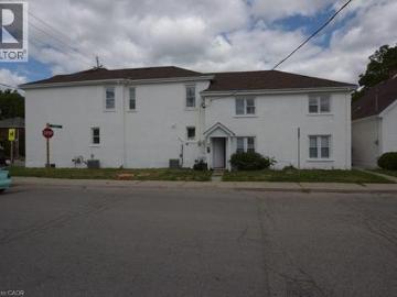 House for sale in Galt, Ontario