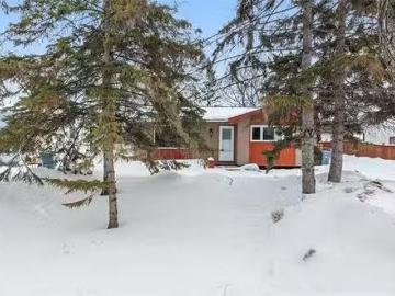 79 Tulane Bay, Winnipeg, MB, R3T 2T8 house for sale Listing.