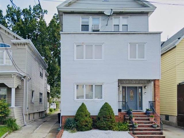 79 West 32nd St, 3 beds, 1 full bath