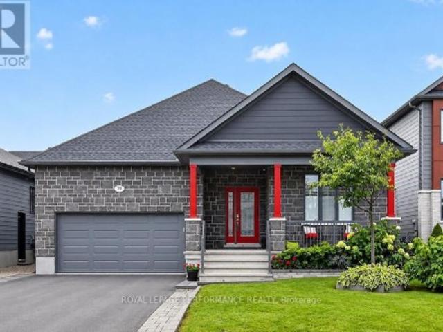 79 Axel Crescent, Ottawa, ON, K2V 0K4 house for sale | Listing ID X13760 | Royal LePage