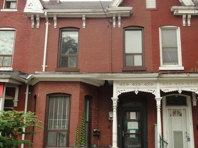 79 Baldwin Street, Toronto, ON, M5T 1L5 house for sale | Listing ID C13585 | Royal LePage