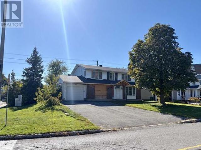 79 Beaver Ridge, Ottawa, ON, K2E 6E2 house for sale | Listing ID X13880 | Royal LePage