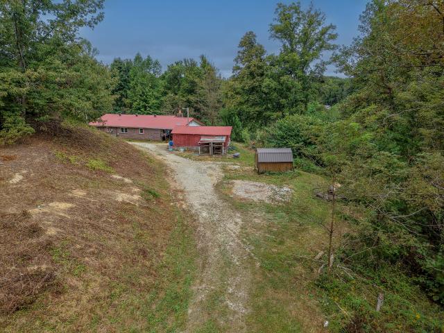 79 Blueberry Hill Rd Road