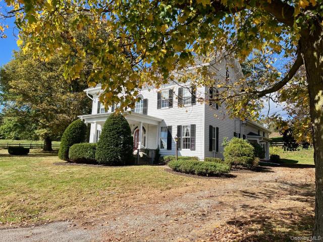 79 Camby Rd, Millbrook, NY 12545 | MLS #977961