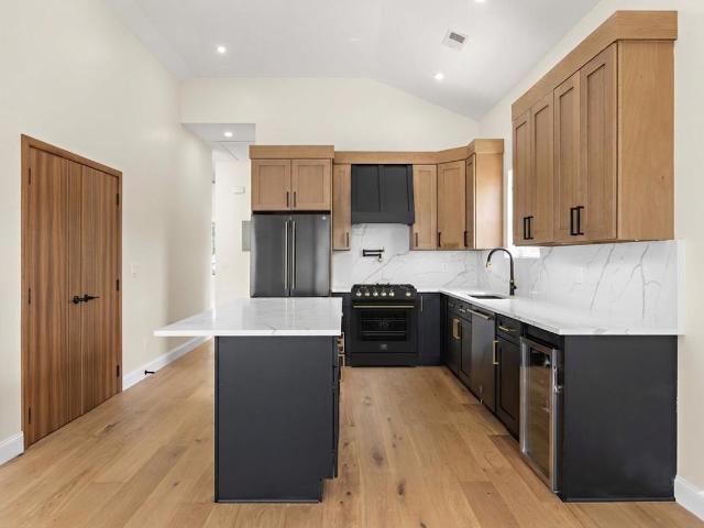 79 East 23Rd St # 2