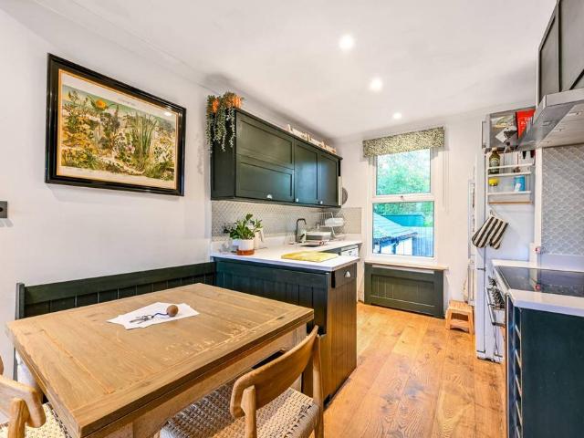 79 Eastway, London, E9 5JH, United Kingdom | 4 bed house for rent #135553023 | Rentberry
