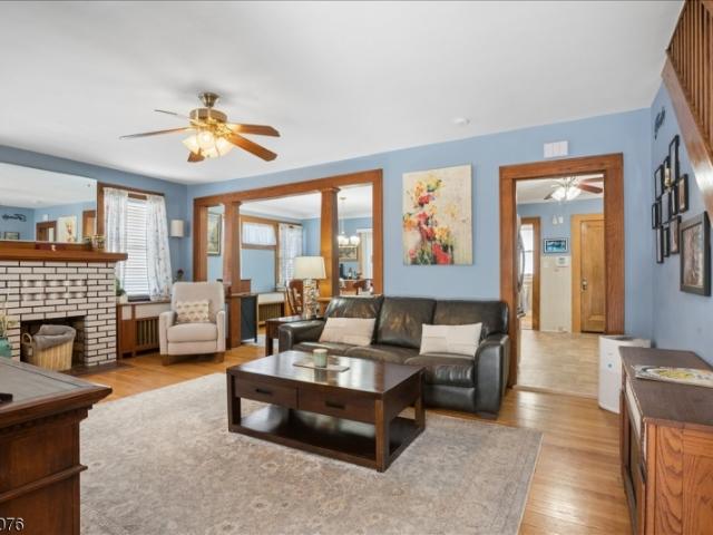 79 Franklin Pl
