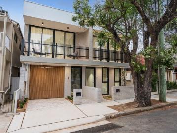 79 Frederick St, brand new 5 bed, metres from Sydenham Metro
