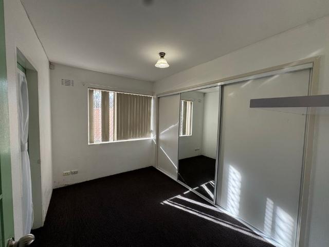 7/9 Macquoid Street, Queanbeyan