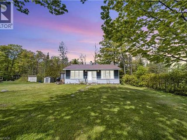 79 Mapleport Crescent, Sauble Beach, ON, N0H 2G0 house for sale | Listing ID 40833 | Royal LePage