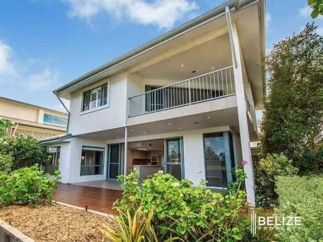 79 Marina Parade, JACOBS WELL, QLD 4208 House for Rent
