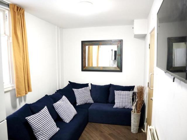 79 Mount Pleasant, Liverpool L3 6 bed house to rent £2,860 pcm £660 pw