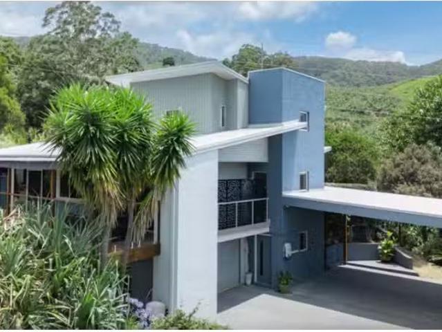 79 Pearce Drive, COFFS HARBOUR House for rent Listed by Kim K.