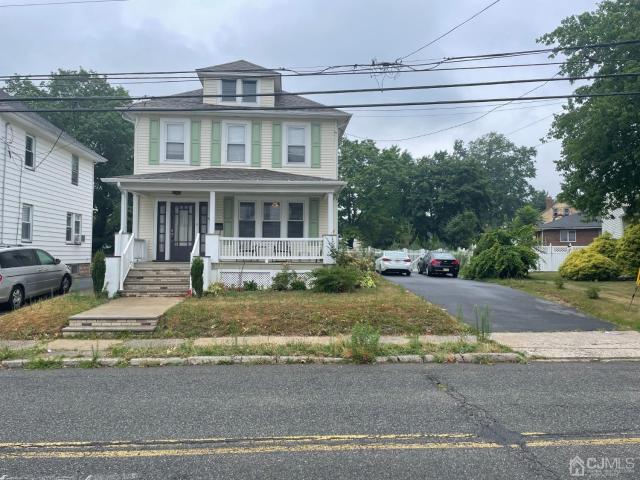 79 Riva Ave, 3 beds, 1 full bath