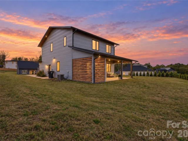 79 Scott Meadows Drive