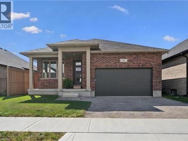 79 South Parkwood Boulevard, Elmira, ON, N3B 0C8 house for sale | Listing ID 40868 | Royal LePage