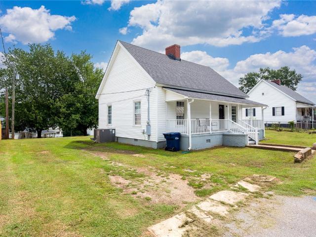 7 McCaughrin Street