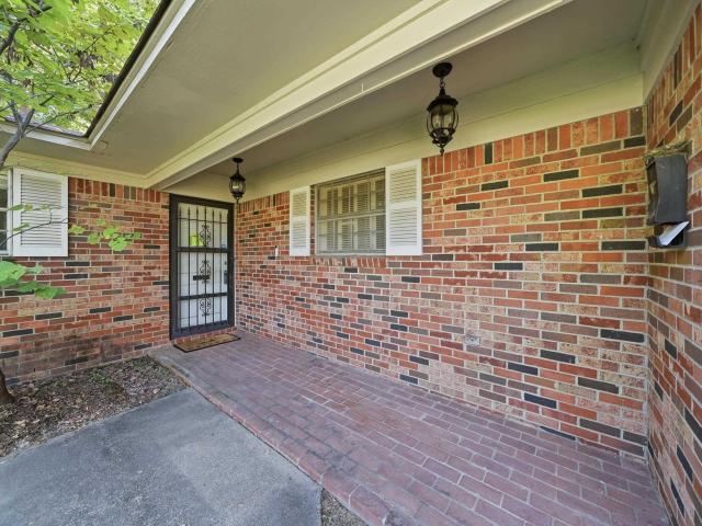 7 Meadowbrook