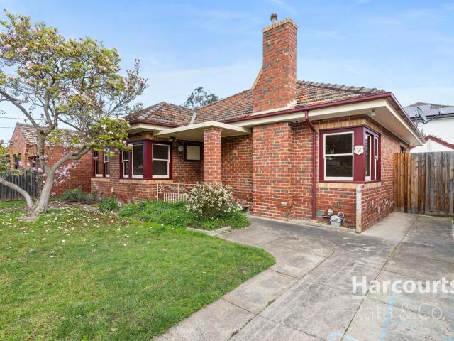 7 Mendip Road, Reservoir, VIC 3073