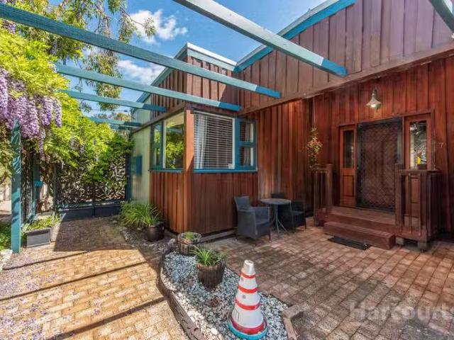 7 Menzies Street, DAWESVILLE, WA 6211 House for Rent