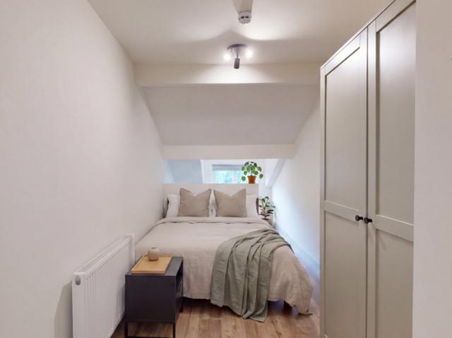 7 Moorland Road, Leeds LS6 Studio to rent £1,151 pcm £266 pw