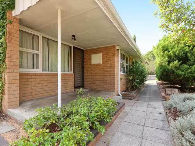 7 Mounthaven Street, Kalamunda, WA 6076