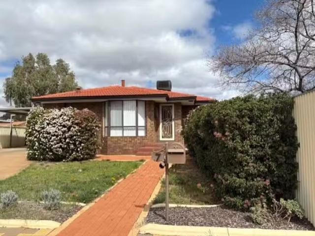 7 Nankiville Road, Hannans, WA 6430