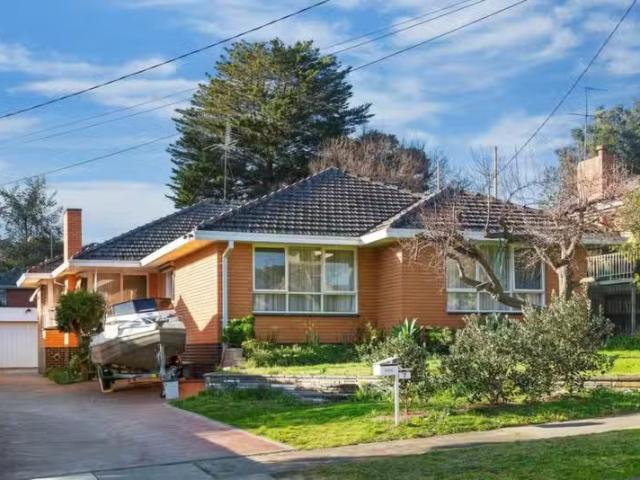 7 Nevada Street, Balwyn North VIC 3104 House For Lease